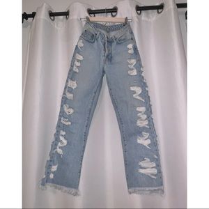 SOLD-DO NOT BUY//LF Distressed Jeans
